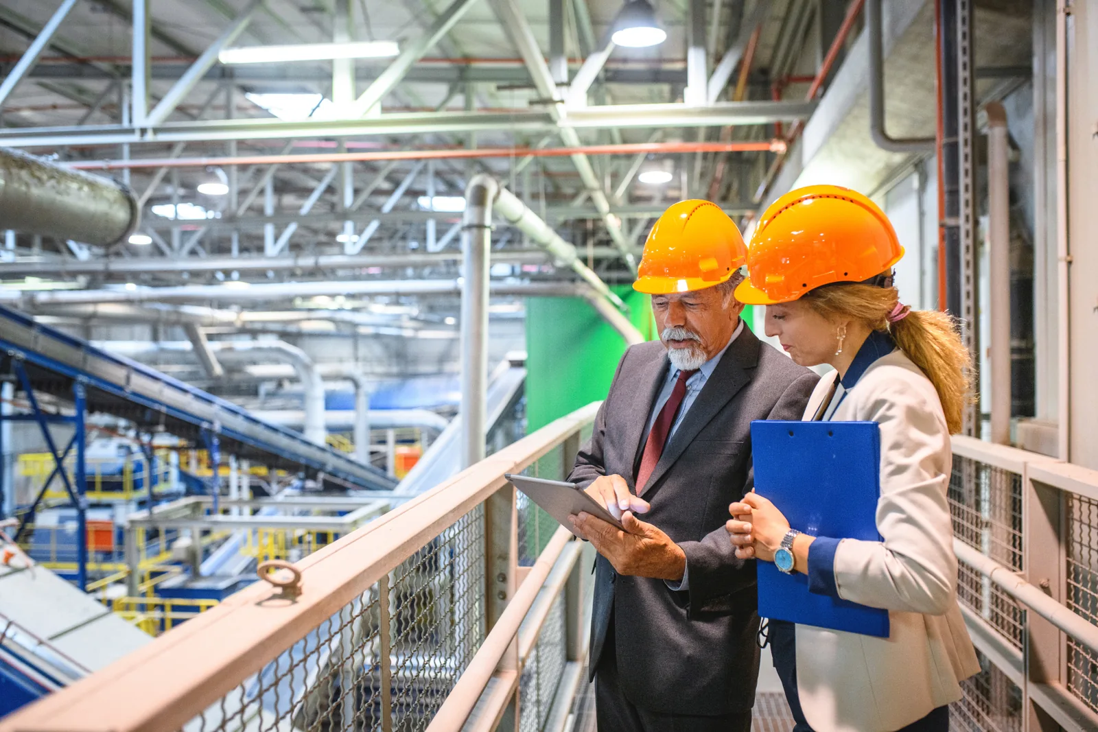 Engineering quality review on a manufacturing floor